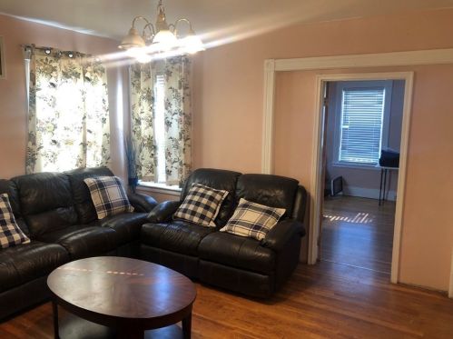 19 Suffield St, Worcester MA 01610-1973 exterior