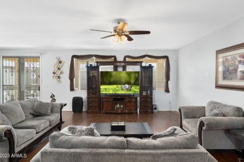 2225 Carter Rd, Phoenix, AZ 85041-6537