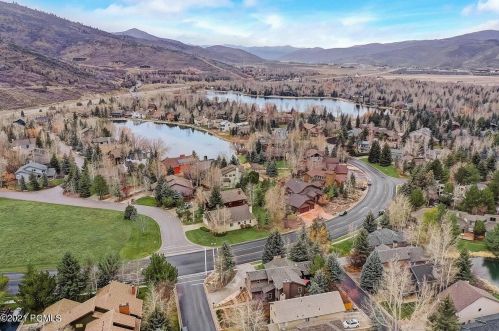 1492 Mdw Loop Rd, Park City UT 84098-5941 exterior