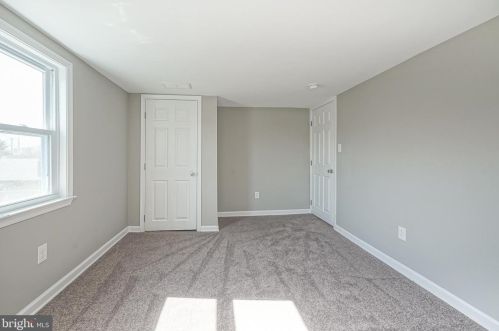 326 Billingsport Rd, West Deptford NJ 08066-2238 exterior