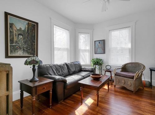 61 Paul Revere Rd, Arlington MA 02476-5729 exterior