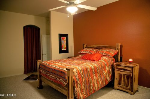 2219 Constance Way, Phoenix AZ 85042-7224 exterior