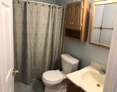 135 Lafond Ln, Dracut MA  01826-6427 exterior