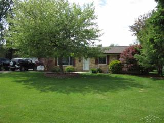 9478 Seagreen Dr, Saginaw, MI 48609-9523