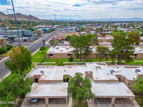 1173 Beryl Ave, Phoenix AZ 85021-2480 exterior