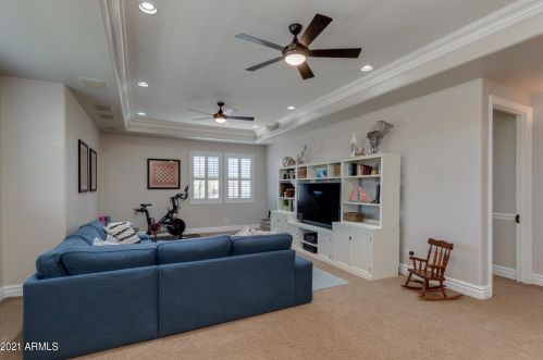 1465 Caribbean Ln, Phoenix AZ 85023-6792 exterior