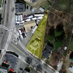 335 River St, Newton MA  02465-1439 aerial view