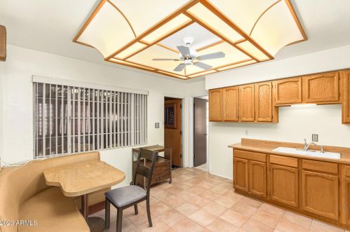 6738 33rd Ave, Phoenix AZ 85041-7416 exterior