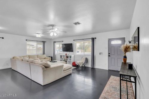 1901 22nd St, Phoenix AZ  85006-2446 exterior