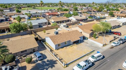 6340 Berkeley Rd, Phoenix AZ 85035-4620 exterior