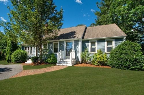 8 Euclids Way, Plymouth MA  02360-4226 exterior