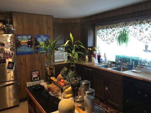 54 Cohasset St, Worcester, MA 01604-4763