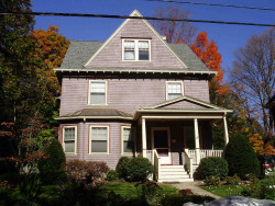 31 Stearns St, Newton, MA 02459-2441