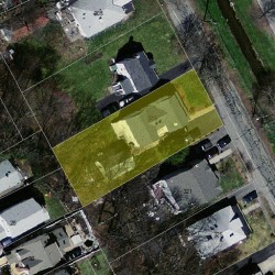 315 Albemarle Rd, Newton MA 02460-1358 aerial view