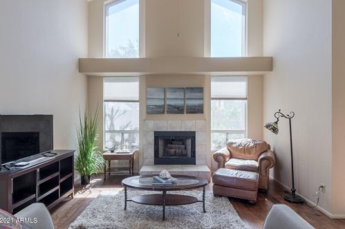 4013 Altadena Ave, Phoenix AZ 85029-3211 exterior