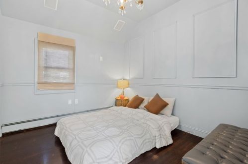 336 Elliot St, Newton MA 02464-1250 exterior