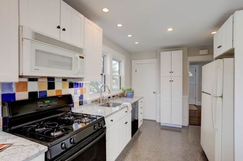 20 Amherst St, Arlington MA 02474-3408 exterior