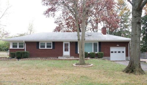 38 Narwood Dr, Louisville, KY 40299-1770