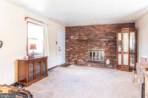 105 Harvard Ave, West Deptford NJ 08093-1810 exterior