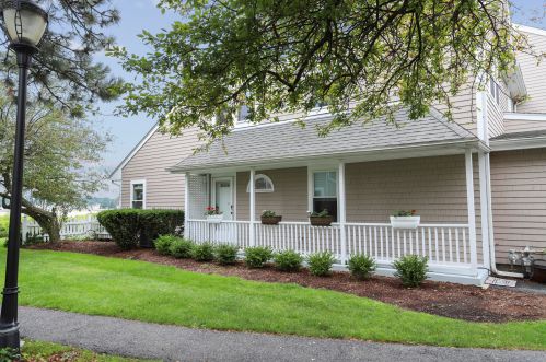 5 Ketch Ln, Quincy MA 02171 exterior