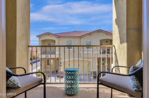 8969 8th Dr, Phoenix AZ  85021-8319 exterior