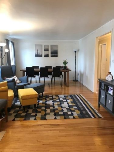 53 Elinor Rd, Newton MA  02461-1847 exterior