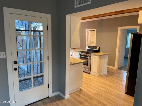 10653 37th Dr, Phoenix AZ  85029-4028 exterior