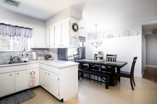 38 Clearview Ave, Fall River MA 02726-4801 exterior