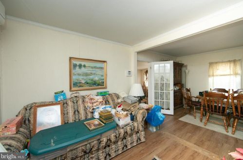 1909 Pt Pleasant Ave, West Deptford NJ 08096-4325 exterior