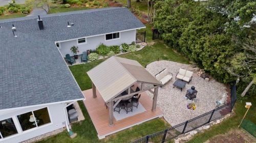 95 Llewellyn Dr, Montgomery MA 01085-2513 exterior