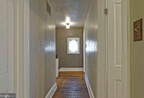 308 Broad St, West Deptford NJ 08066-1055 exterior