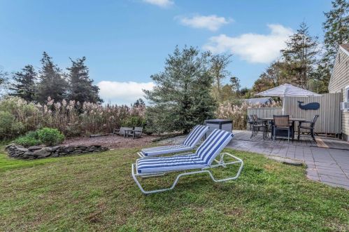 722 State Hwy, Eastham MA 02642-2534 exterior