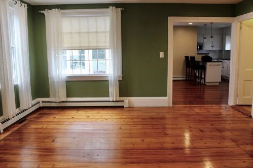 368 Elm St, West Bridgewater MA 02379-1158 exterior