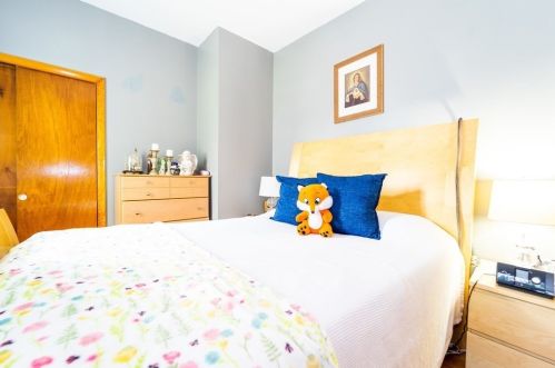 53 Cedar St, Taunton MA 02780-3131 exterior