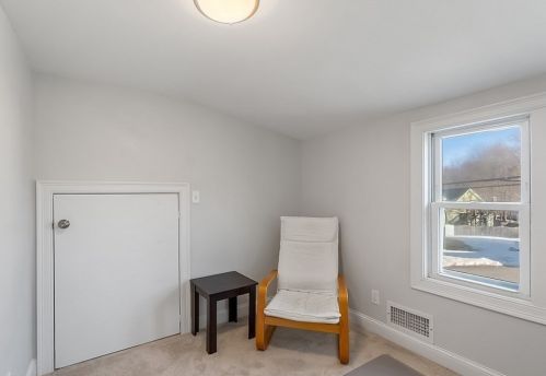 6 Idalla Rd, Worcester MA 01606-1043 exterior