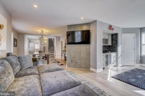 163 Carlisle Rd, Camden NJ  08106-1209 exterior