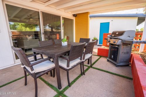 10007 30 Pl, Phoenix AZ 85028-4407 exterior