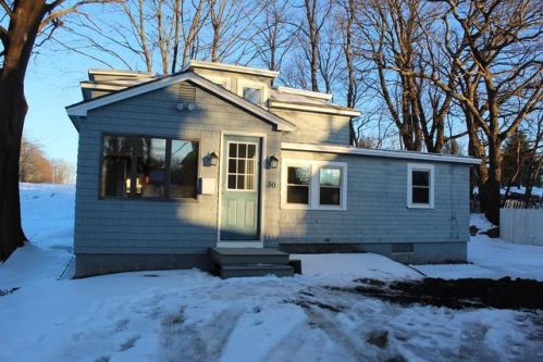 30 Cross St, Winchendon, MA 01475-1714