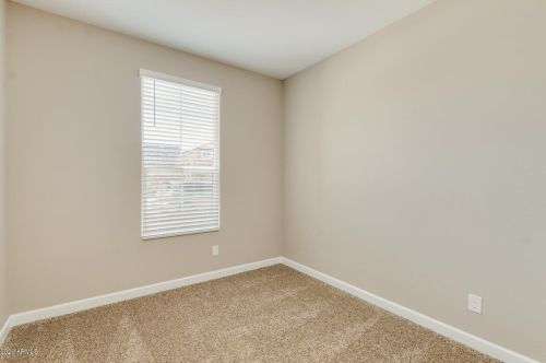 713 Anderson Dr, Phoenix AZ 85022 exterior