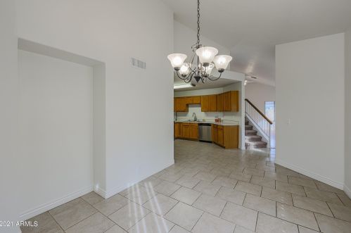 18841 43 Pl, Phoenix AZ 85050-3736 exterior
