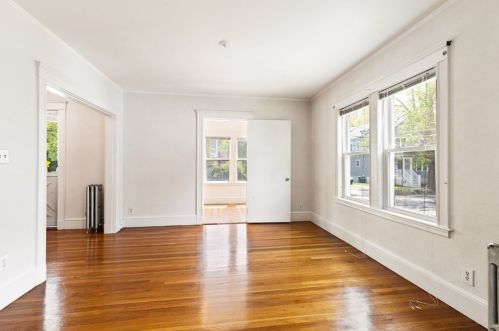 13 Edith St, Arlington MA 02474-8820 exterior