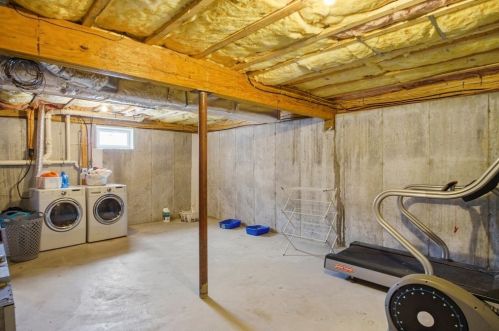 62 Chelsea Dr, Seekonk MA 02771-4923 exterior