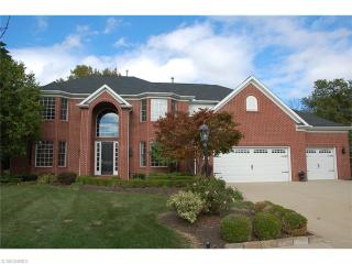 19307 Araglin Ct, Cleveland OH  44149-0958 exterior