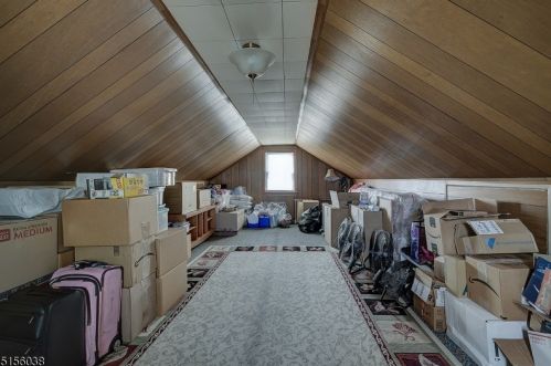 205 Fairway Ave, Belleville NJ 07109-1401 exterior