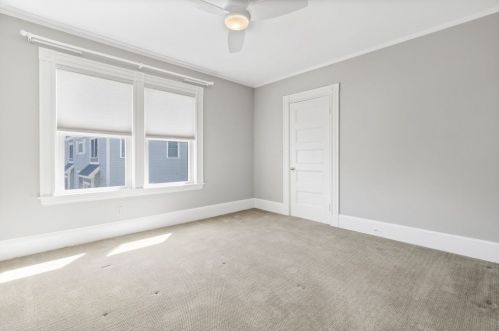 67 Bourne St, Newton MA 02466-1707 exterior