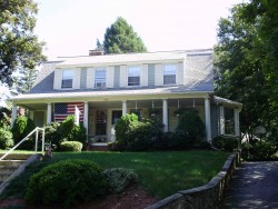 430 Albemarle Rd, Newton, MA 02460-1362