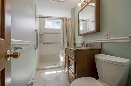 81 Lowell St, Methuen MA 01844-3615 exterior