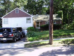 132 Greenwood St, Newton, MA 02459-3013