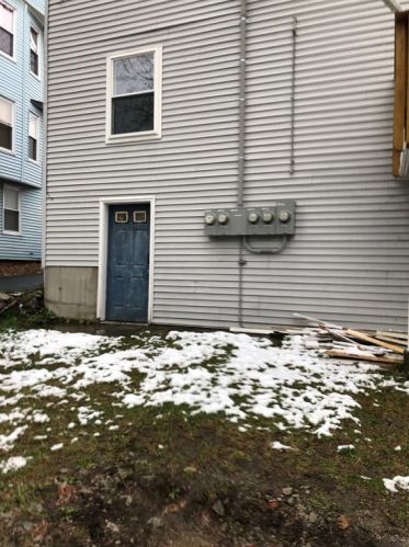 1341 Main St, Worcester MA 01603-2427 exterior