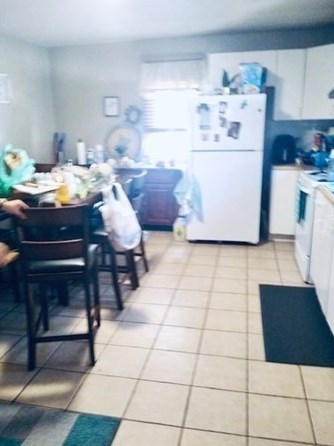 516 Weir St, Taunton MA 02780-4621 exterior